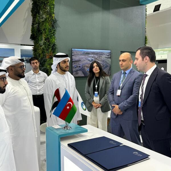 Alat Free Economic Zone Authority participated at the exhibition organized in the framework of Annual Investment Meeting held in Abu-Dhabi
