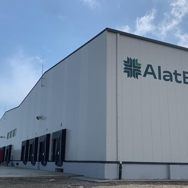 AlatBay Logistics Center, operating within the Alat Free Economic Zone, has successfully completed the design, construction, and audit stages of the EDGE GREEN certification process